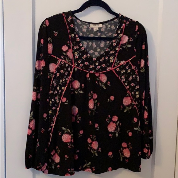 Style & Co. Tops - Style & Co. Black Tunic with Pink Floral Design